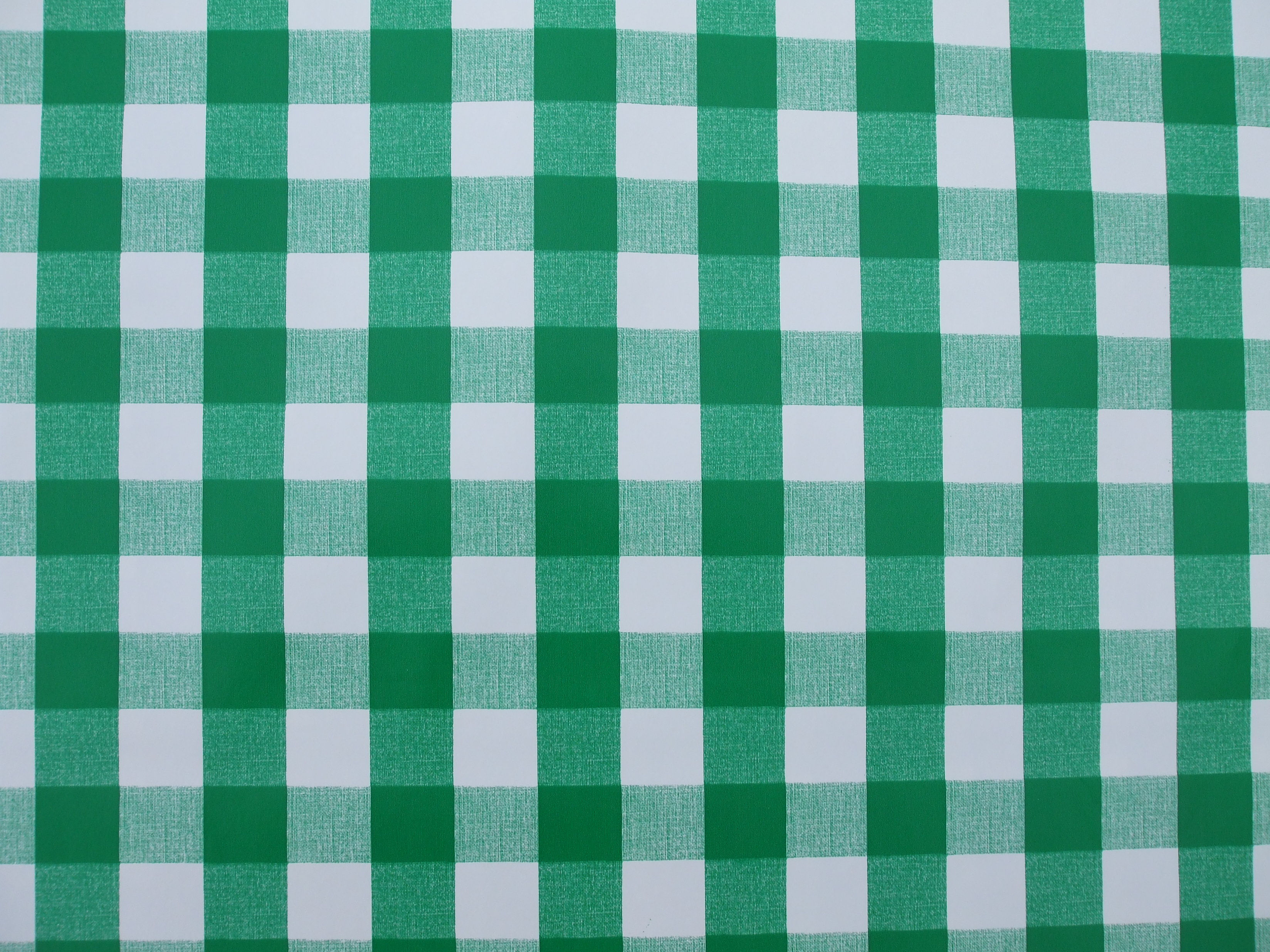 green tablecloth