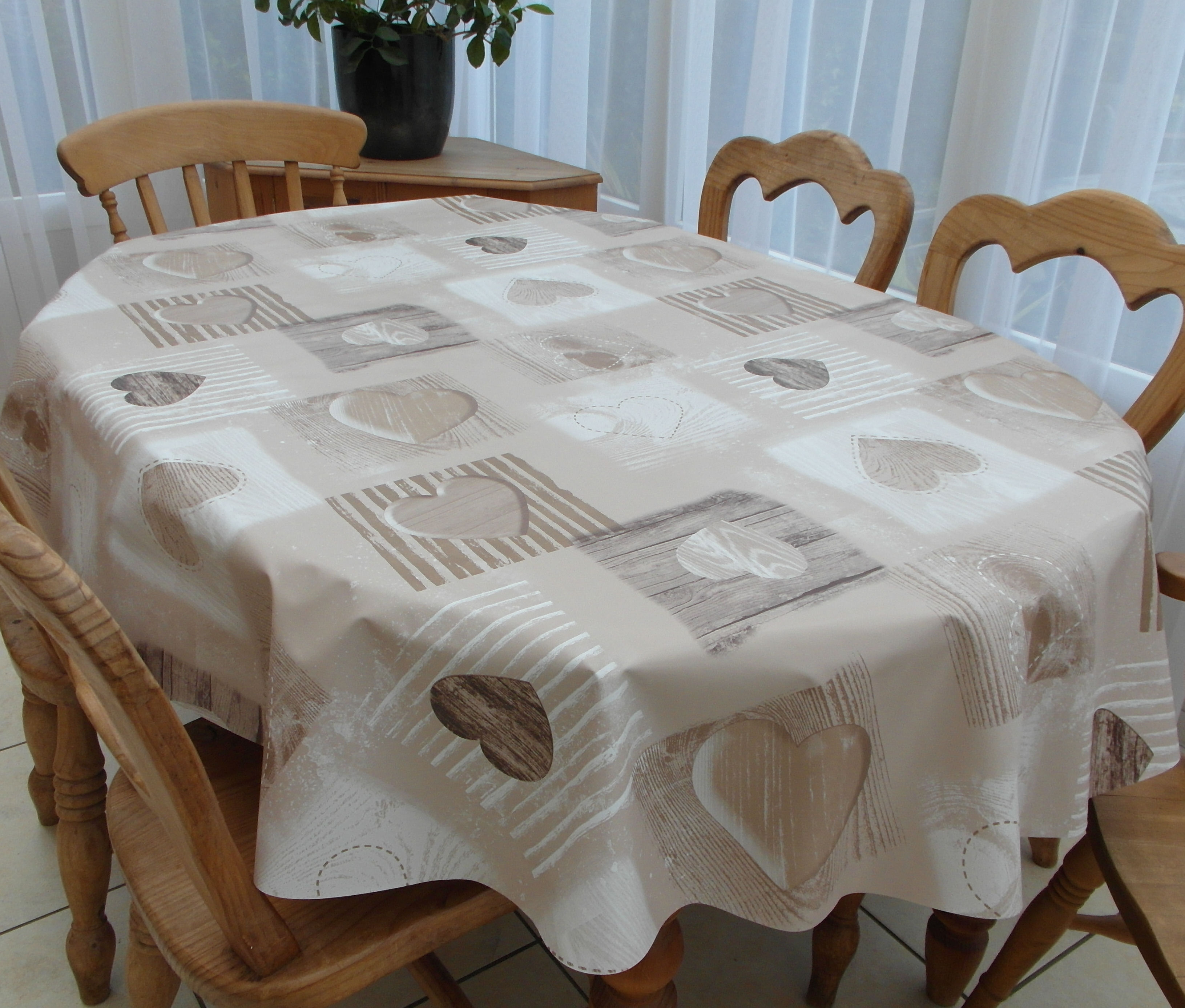 Oval Wipe Clean Tablecloth - Beige Wooden Heart | The 